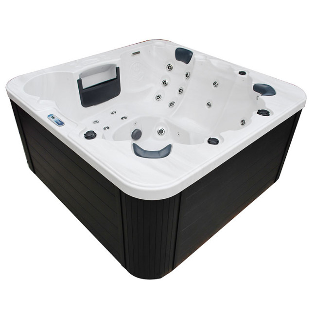 Drottningholm hydromassage bathtub