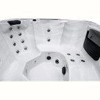 Drottningholm hydromassage bathtub