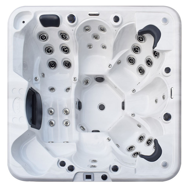 Hydromassage bathtub