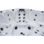 Hydromassage bathtub