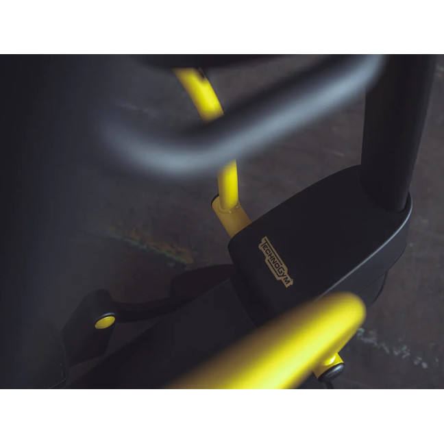 TECHNOGYM Synchro New Excite 700 LED elliptical trainer Used/Reconditioned - Perfect condition