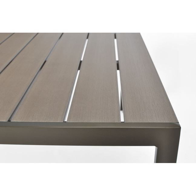 MODENA 150 Aluminum Garden Table | Aluminum garden furniture, modern design, for patio and garden