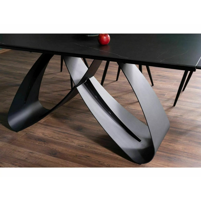 Samanta Ceramic Black Sahara table