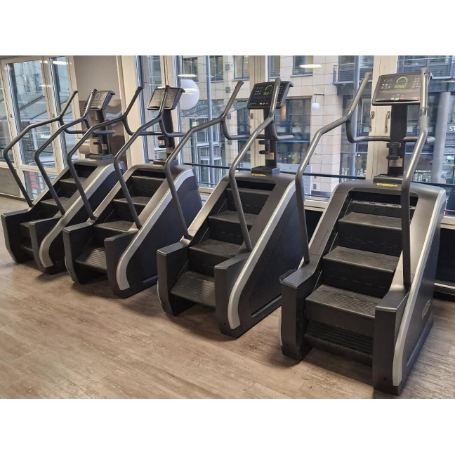 Technogym Excite 1000 LED sports stairs Used/Reconditioned - Perfect condition
