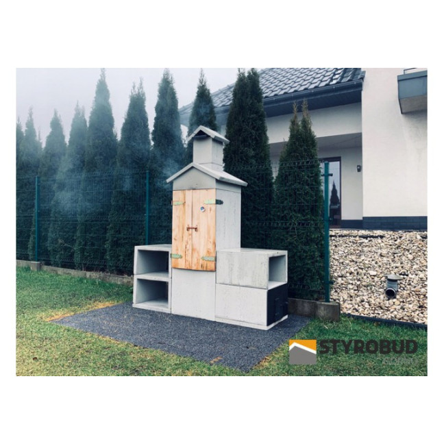 Concrete Grill with Smoker HELIOS (K4) - Durable 2-in-1 Construction