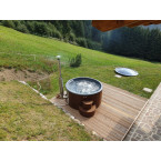 DeLux 220 Hot Tub - Luxurious Outdoor Spa