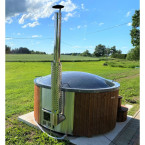 DeLux 220 Hot Tub - Luxurious Outdoor Spa