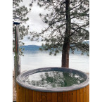 DeLux 220 Hot Tub - Luxurious Outdoor Spa