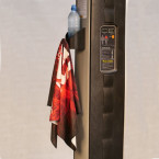 Machine for exercising the hamstring muscles